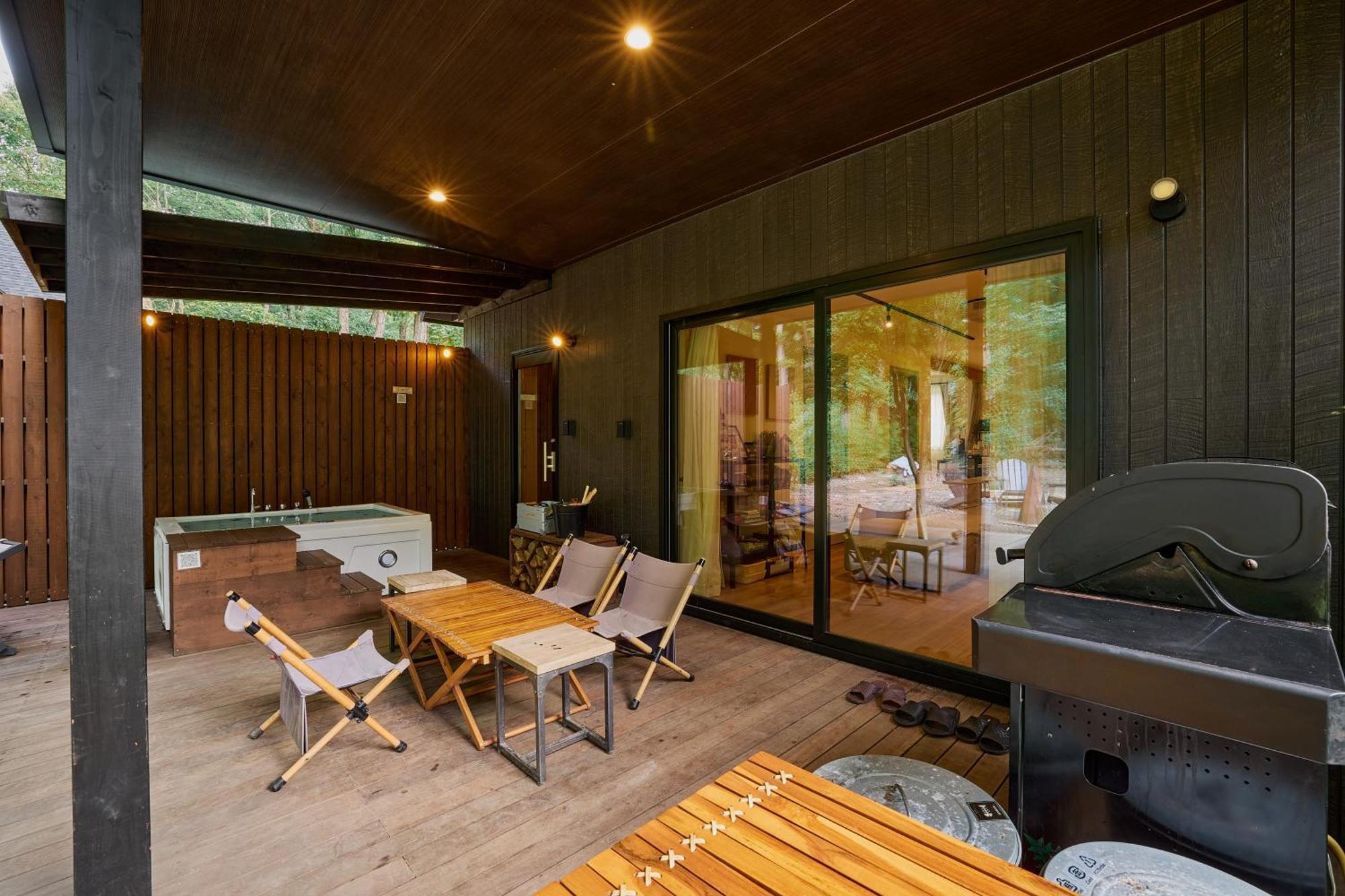 Sauna Forest Cabin 軽井沢 御代田　Mori-Asobi Oiwake 外观 照片